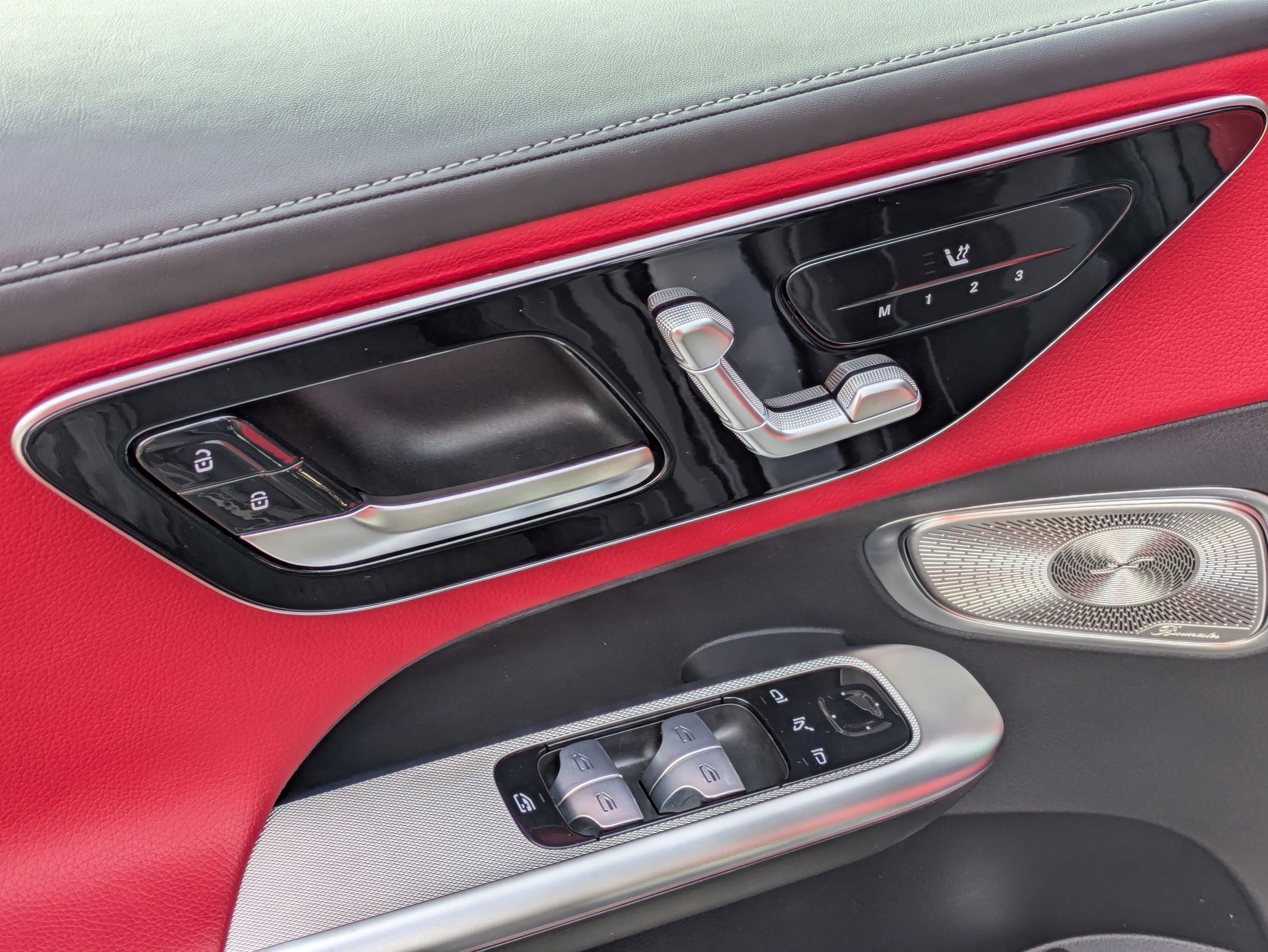 Certified 2024 Mercedes-Benz GLC 43 AMG 4MATIC image 15