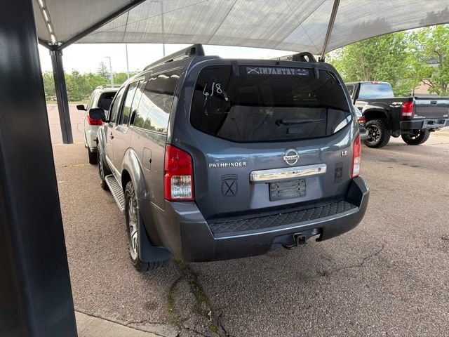 Used 2012 Nissan Pathfinder LE AWD/4WD image 3