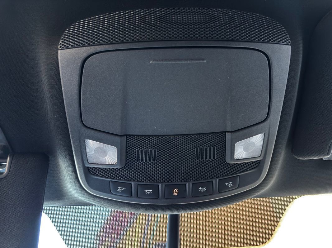 Used 2017 Lincoln MKC Premiere image 23