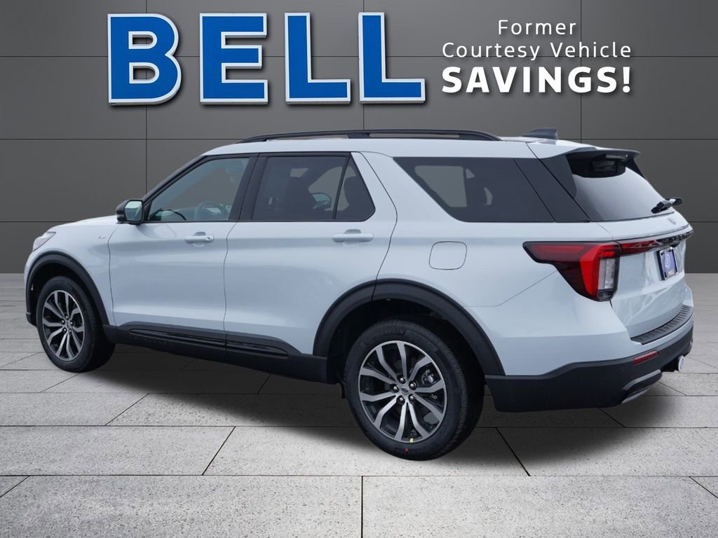 New 2026 Ford Explorer ST-Line image 6