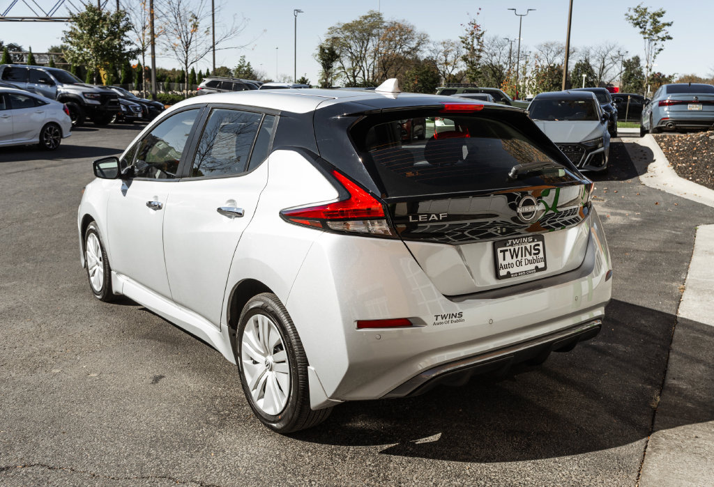 Used 2025 Nissan Leaf S FWD image 35
