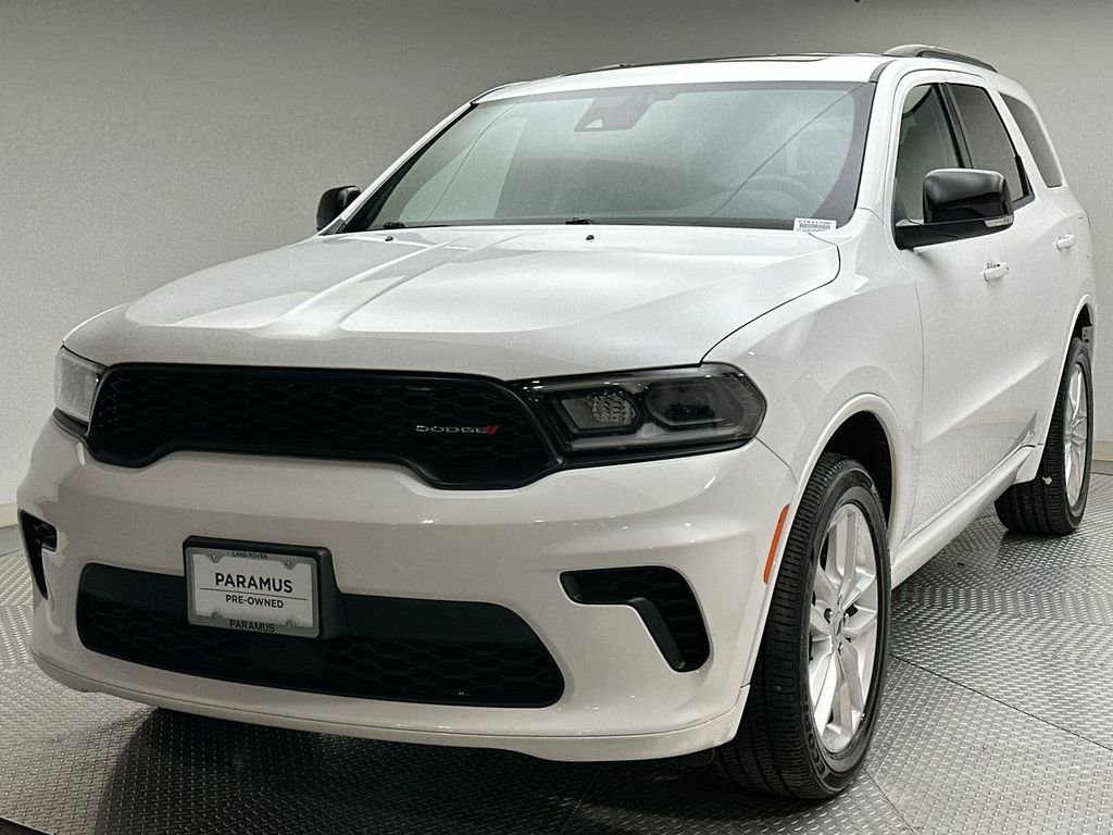 Used 2024 Dodge Durango GT image 1