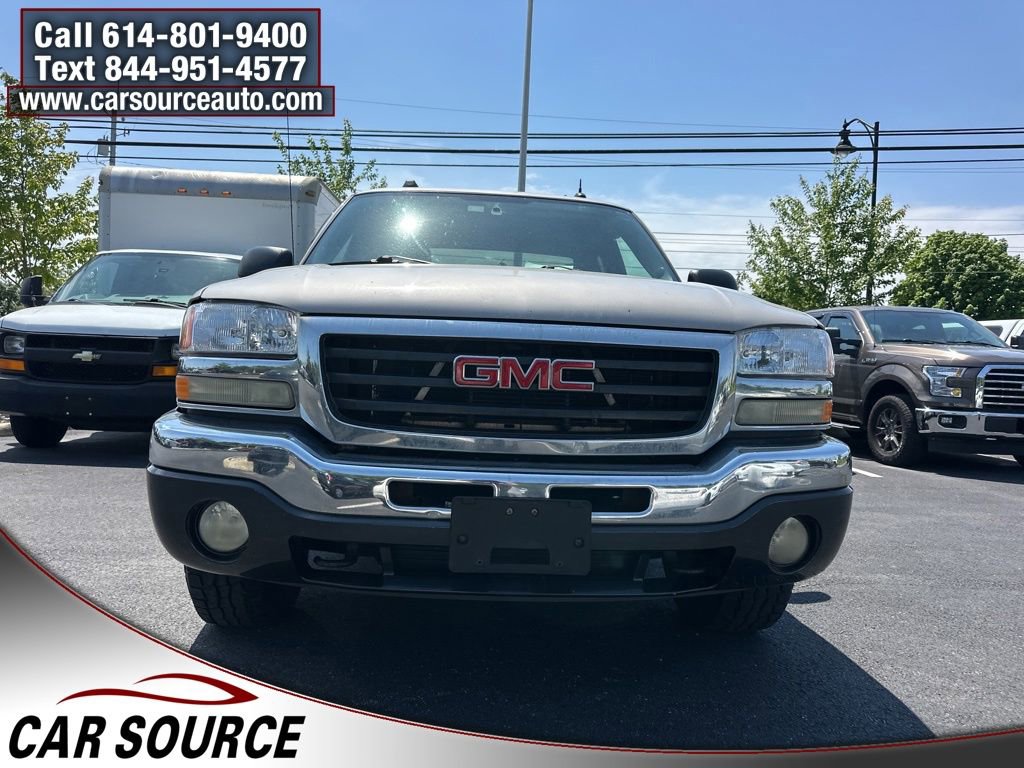 Used 2004 GMC Sierra 1500 SLT w/ Light Duty Power Package AWD/4WD image 2
