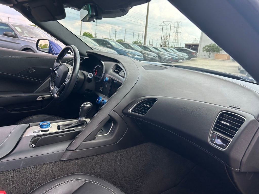 Used 2018 Chevrolet Corvette Stingray Coupe w/ 1LT image 60