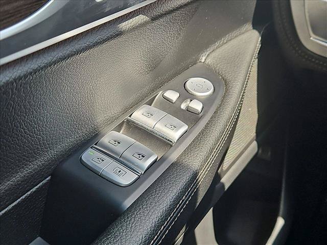 Used 2019 BMW 740i w/ Cold Weather Package RWD image 24
