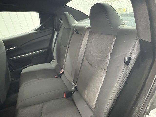 Used 2012 Dodge Avenger SE image 9