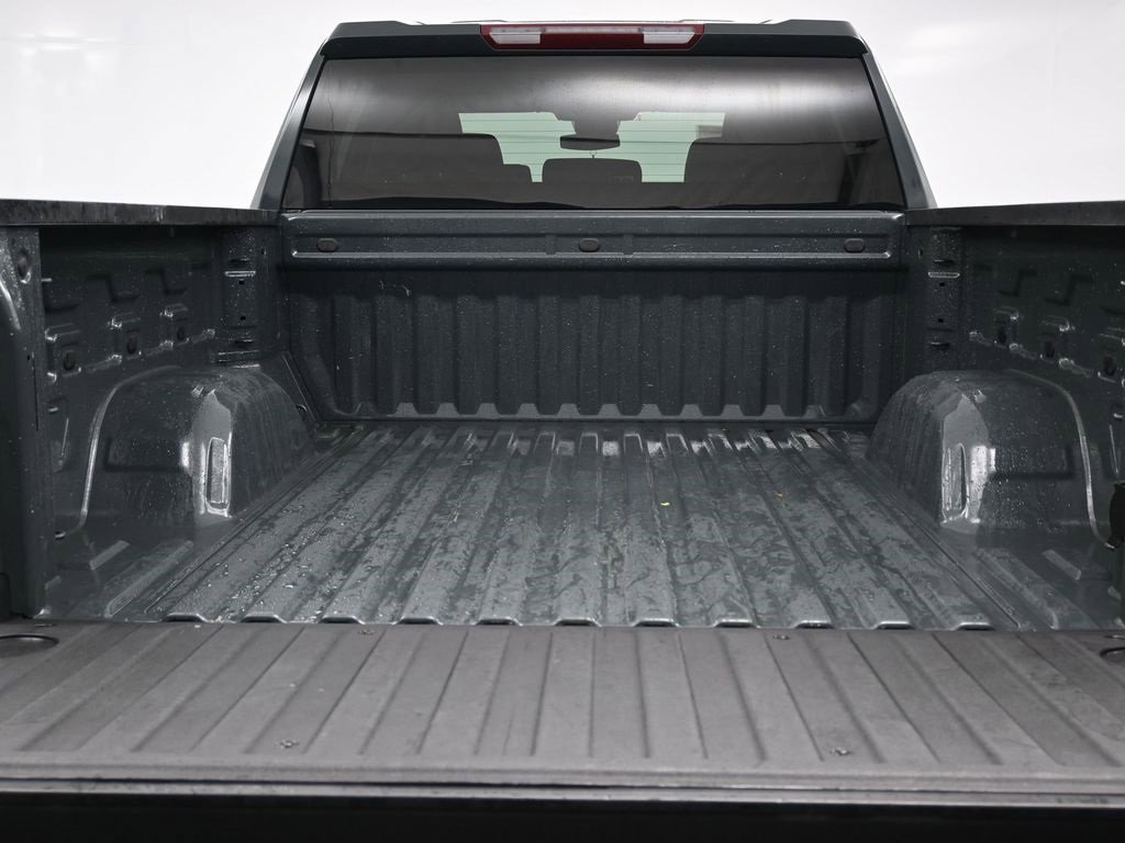 Used 2025 Chevrolet Silverado 1500 LT image 13