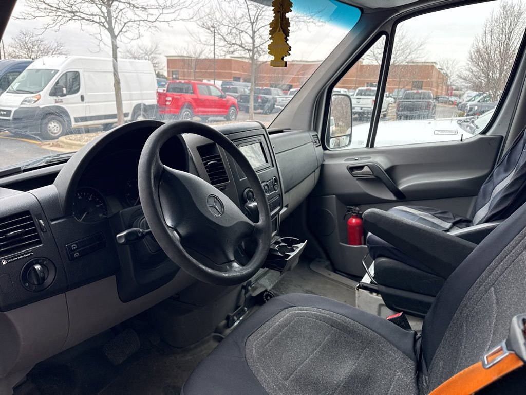 Used 2011 Mercedes-Benz Sprinter 2500 image 13