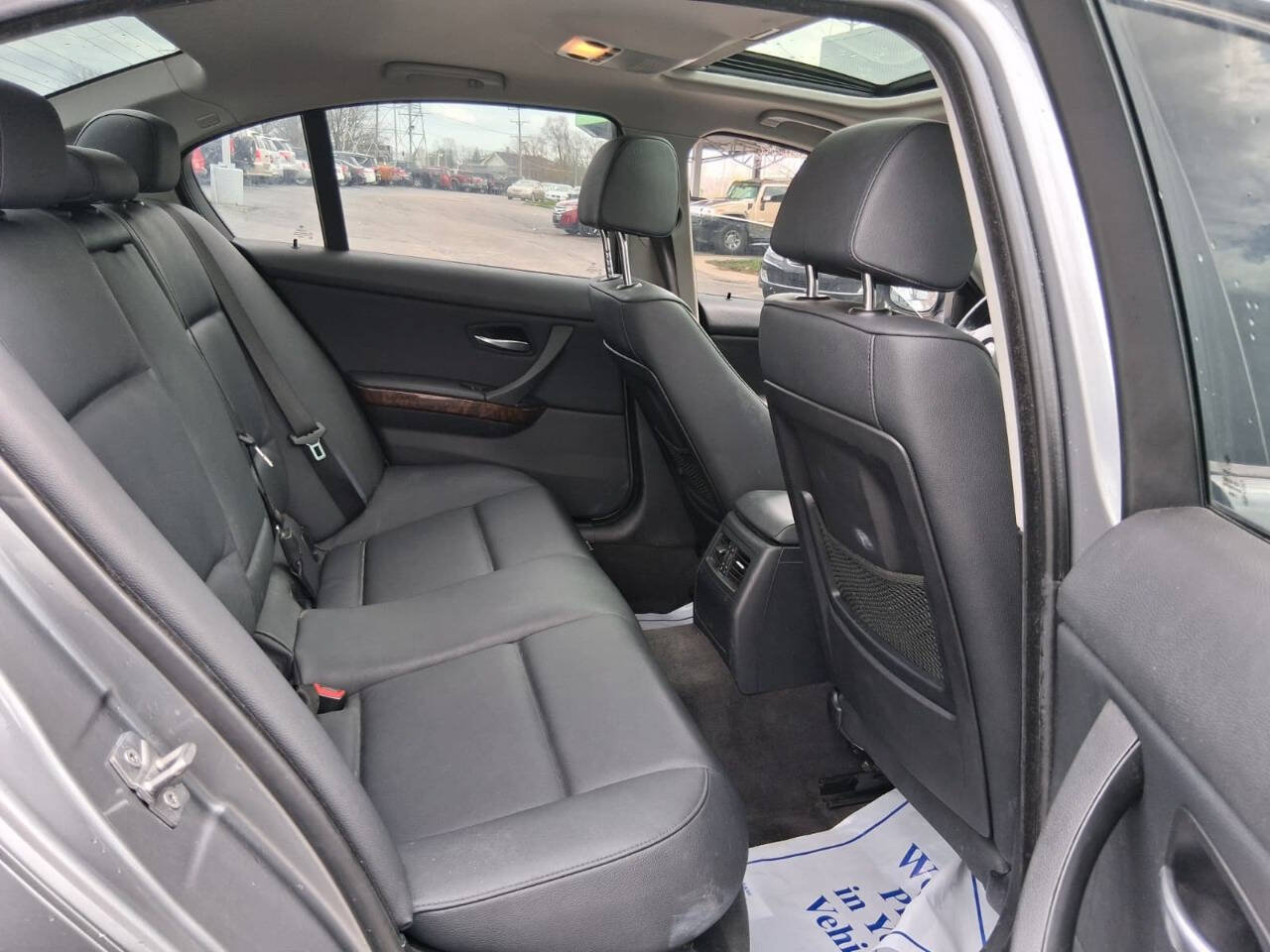 Used 2009 BMW 328i xDrive Sedan AWD/4WD image 10