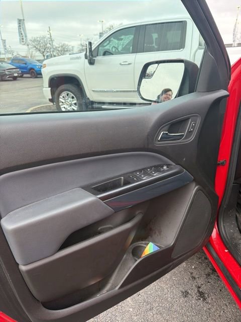 Used 2017 Chevrolet Colorado Z71 image 11