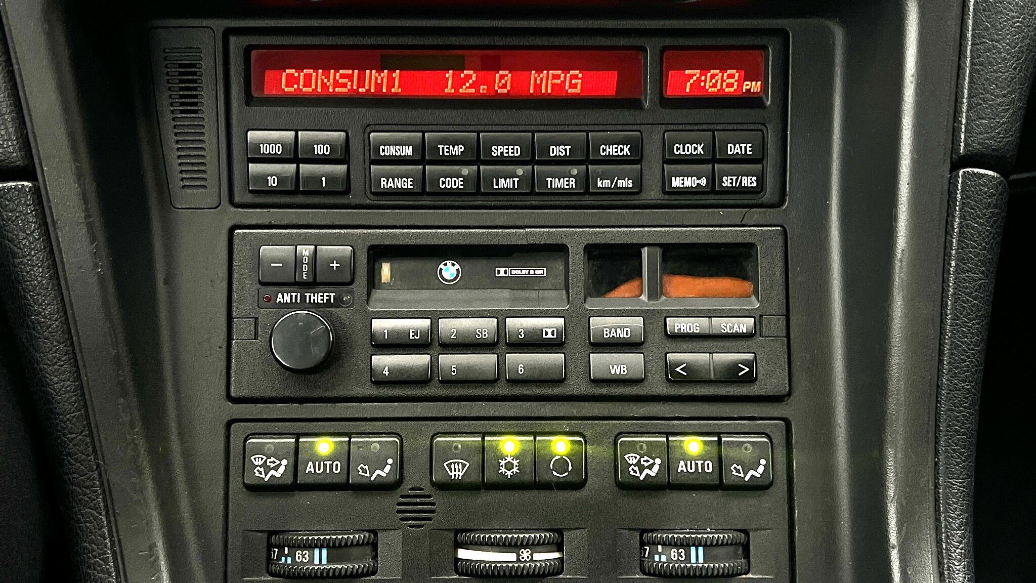 Used 1992 BMW 850i image 16