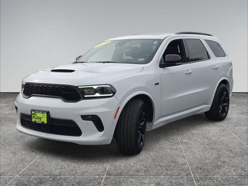 Certified 2022 Dodge Durango SRT w/ Premium Interior Group AWD/4WD image 4