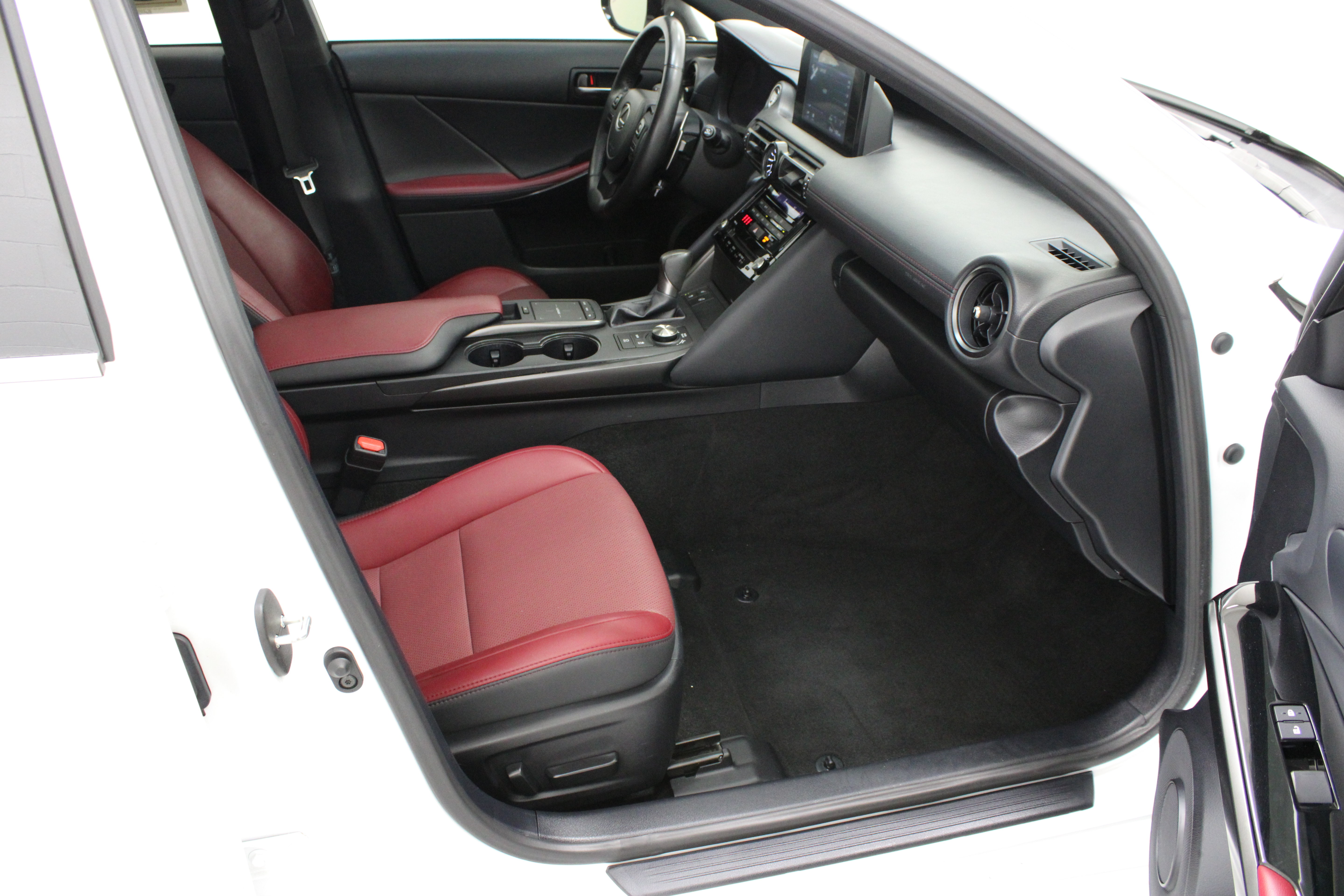Used 2024 Lexus IS 300 w/ Comfort Package RWD image 39