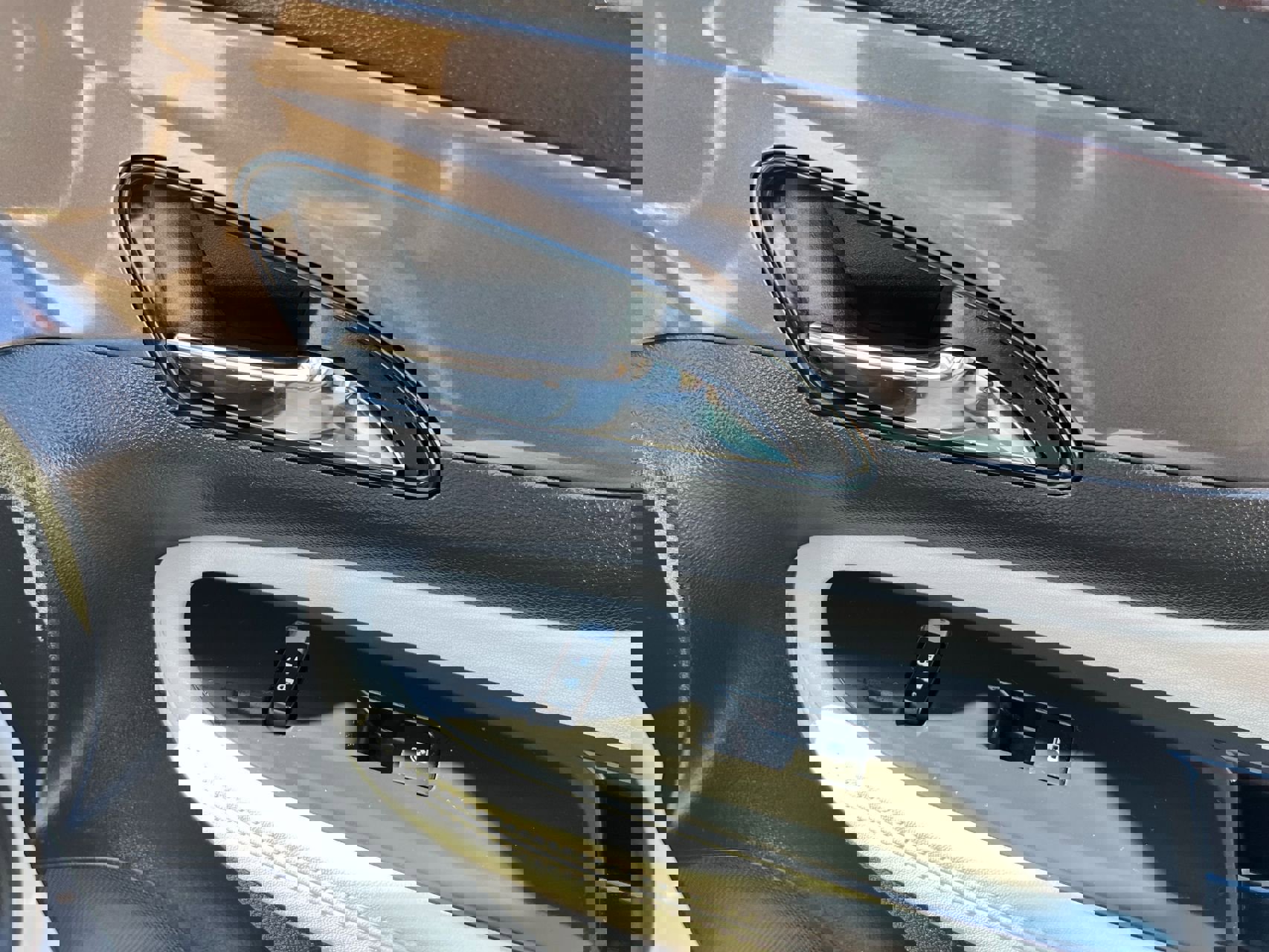 Used 2020 Buick Encore Preferred image 15