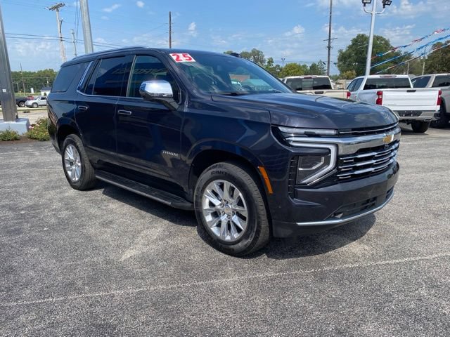 Used 2025 Chevrolet Tahoe Premier AWD/4WD image 7