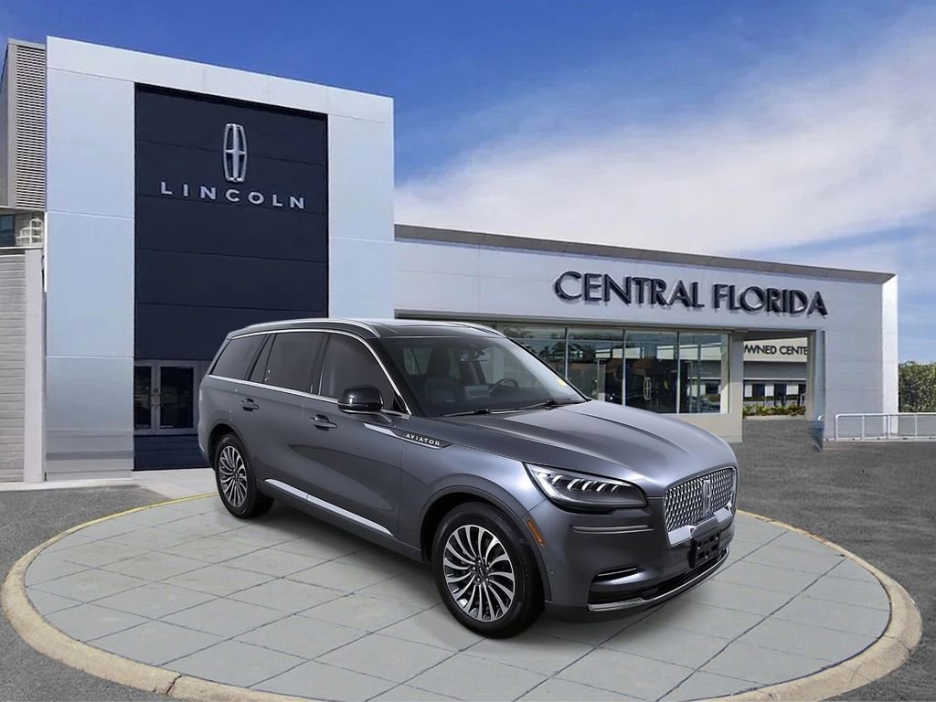 Used 2023 Lincoln Aviator Reserve w/ Equipment Group 201A image 9