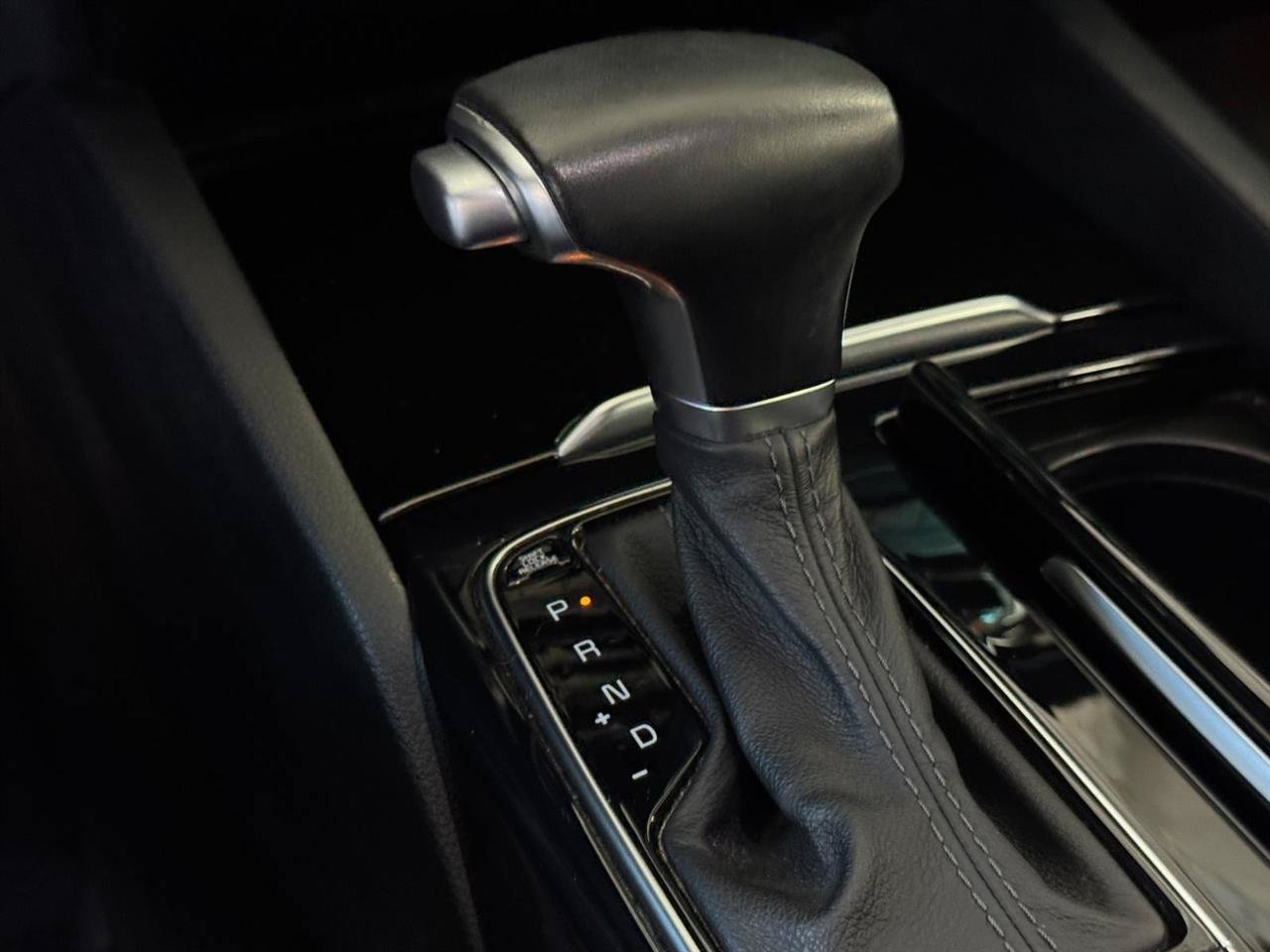 Used 2019 Kia Cadenza Premium FWD image 19
