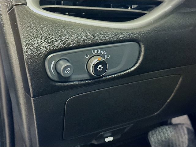 Used 2024 Chevrolet Malibu LT image 10