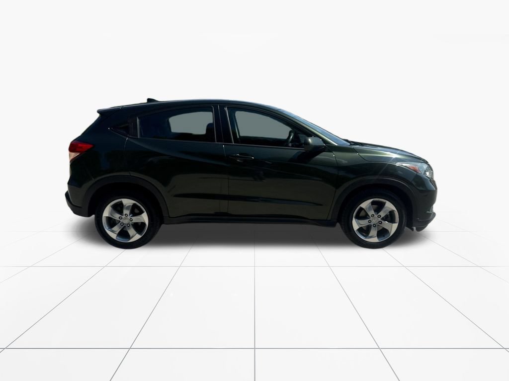 Used 2016 Honda HR-V LX image 9
