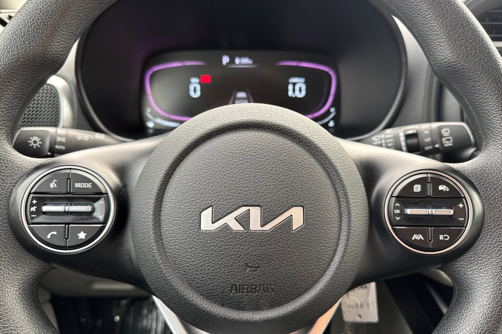 Used 2023 Kia Soul LX w/ LX Technology Package image 22