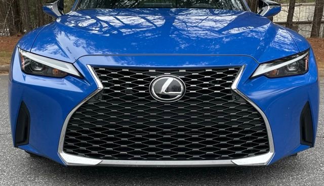 Used 2023 Lexus IS 300 w/ Premium Package RWD image 12