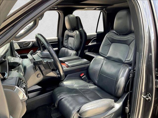 Used 2023 Lincoln Navigator L Reserve AWD/4WD image 26