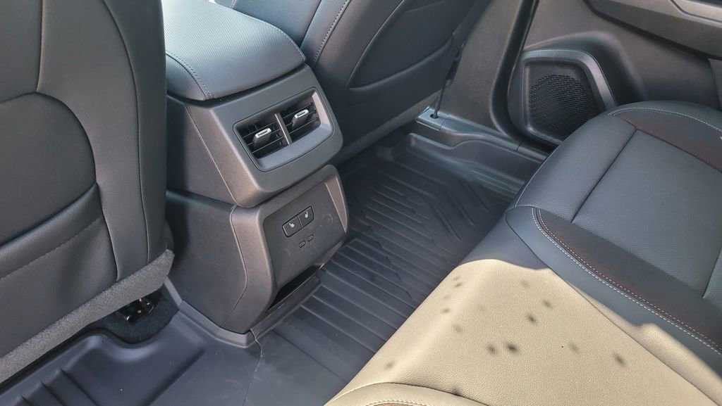 New 2025 Chevrolet Equinox EV RS w/ Convenience Package II image 27