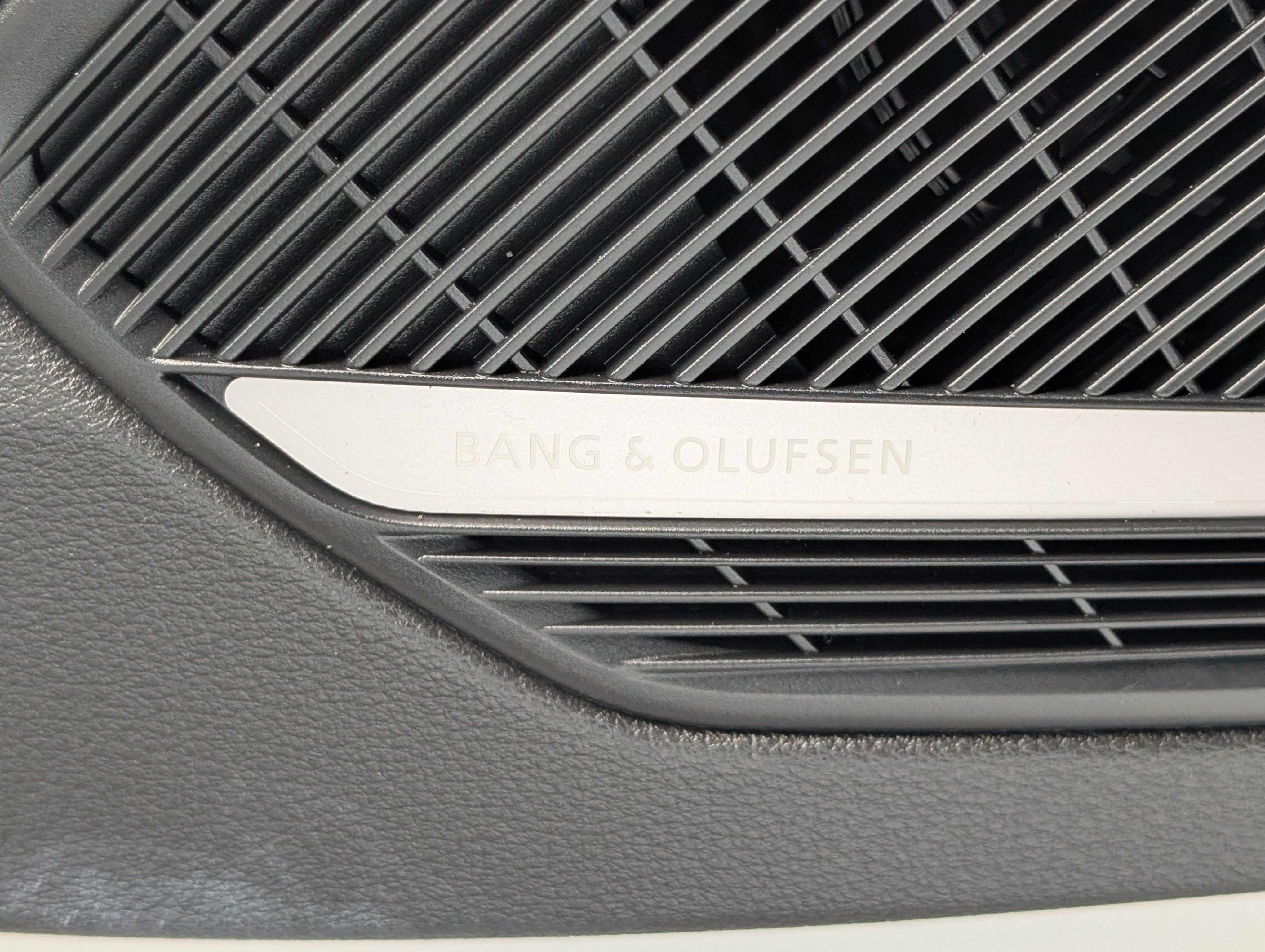 Used 2024 Audi A4 2.0T Premium Plus AWD/4WD image 35