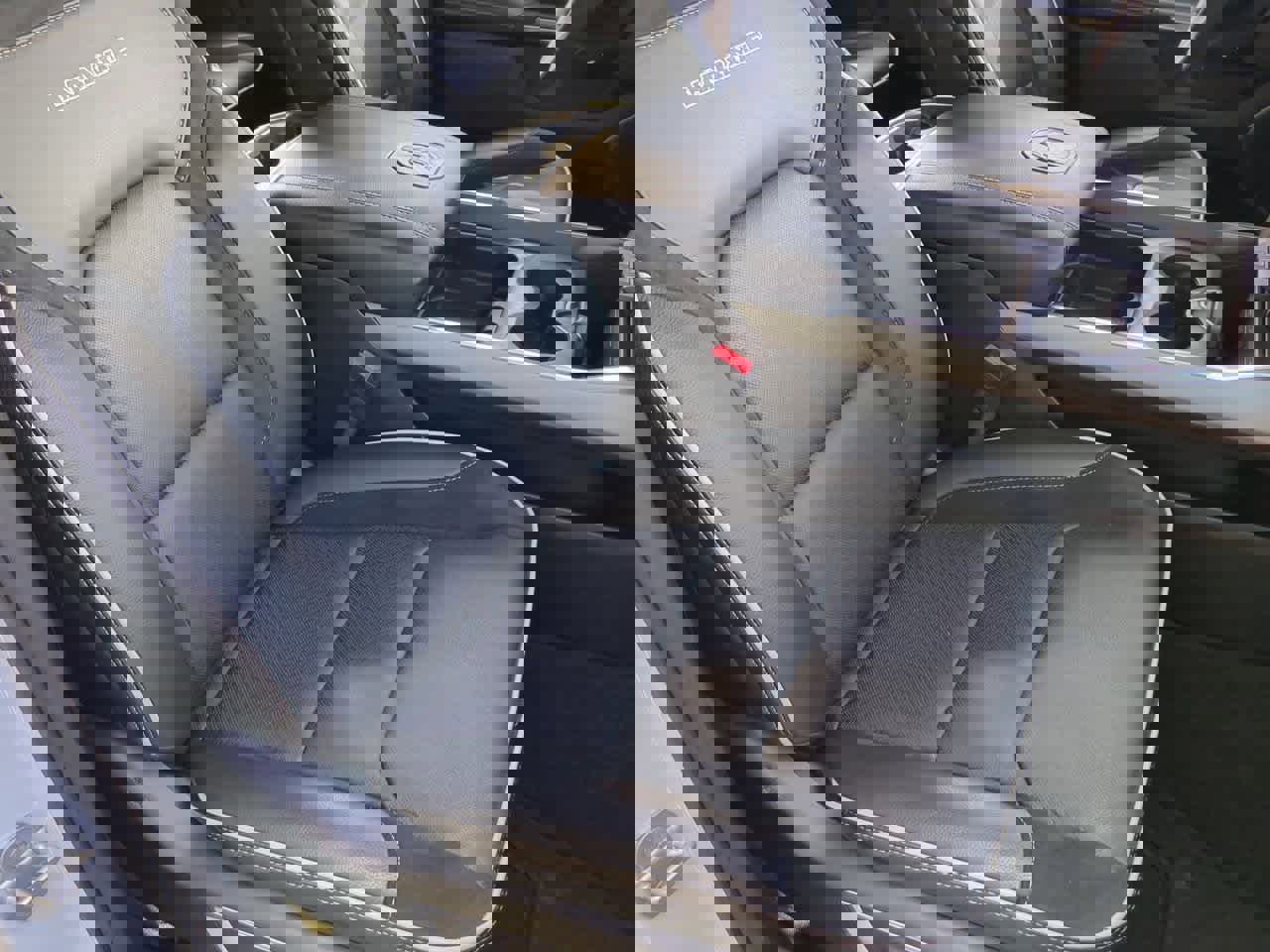 Used 2025 RAM 1500 Laramie image 22