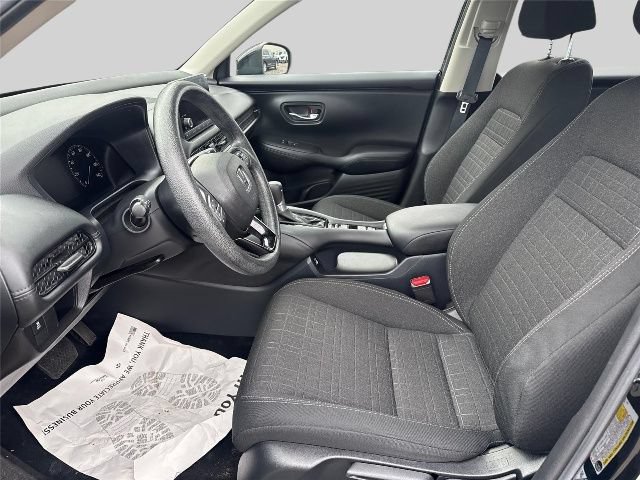 Used 2023 Honda HR-V LX image 5