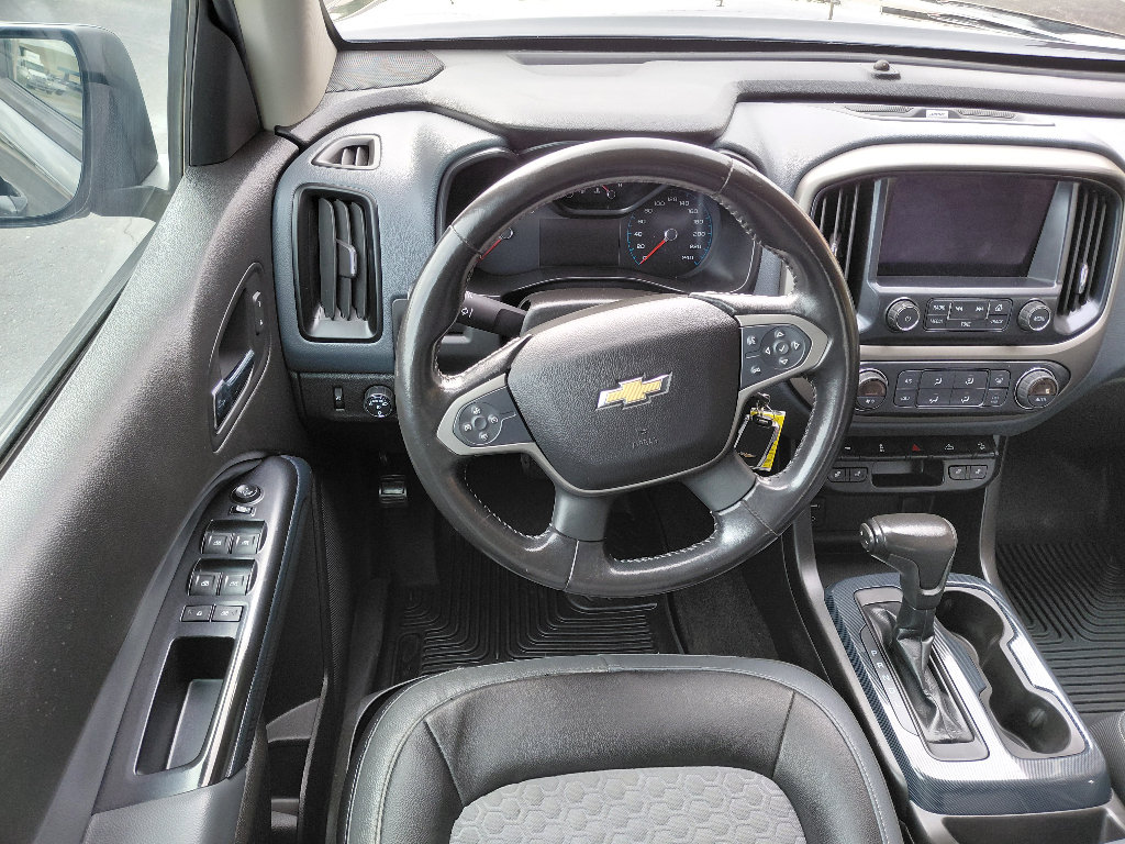 Used 2017 Chevrolet Colorado Z71 AWD/4WD image 13