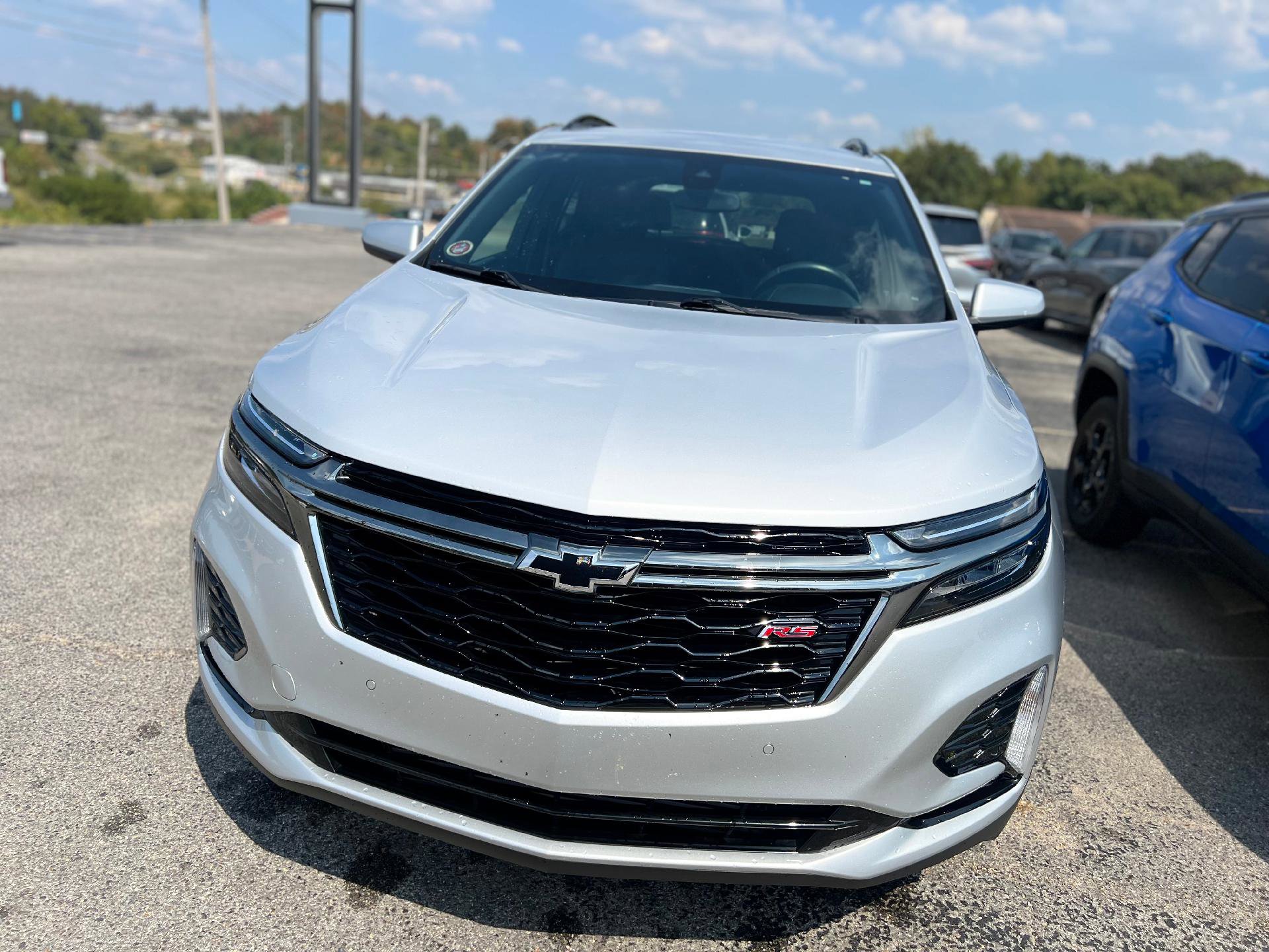 Used 2022 Chevrolet Equinox RS image 7