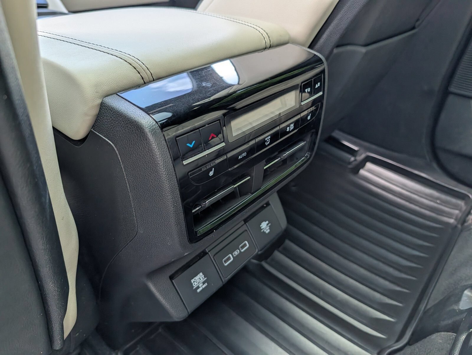 Used 2022 Acura MDX Type S AWD/4WD image 27