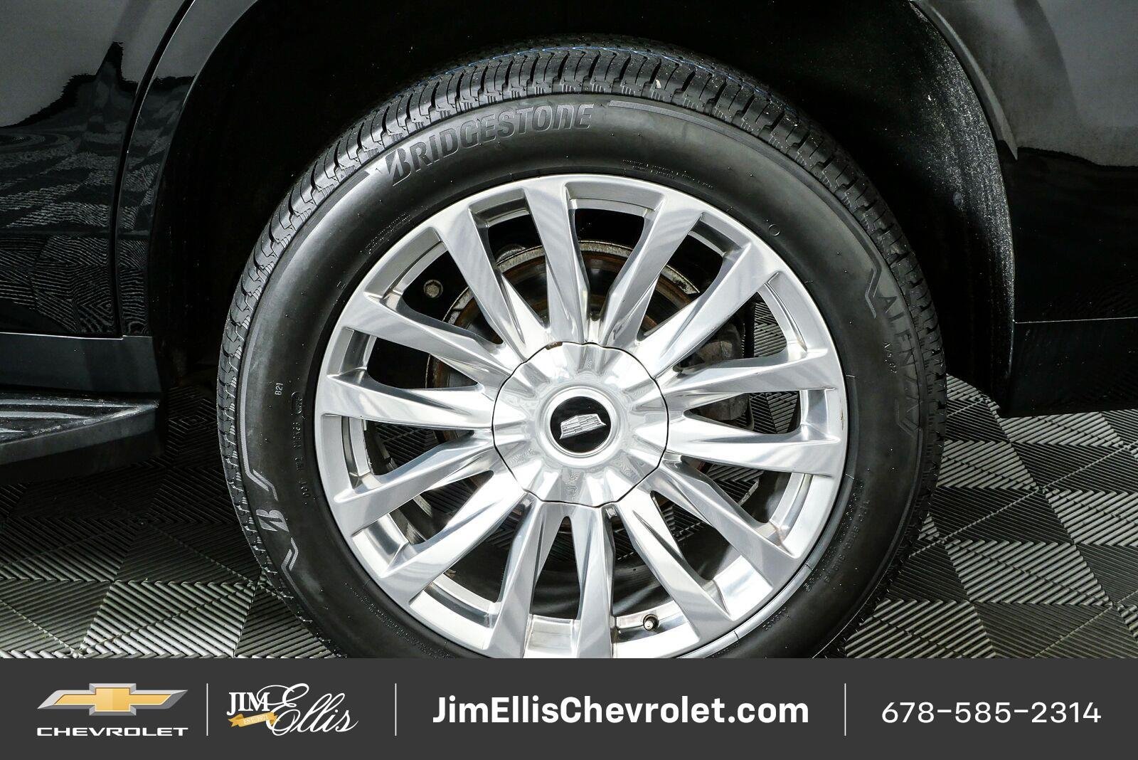 Used 2021 Cadillac Escalade Premium Luxury AWD/4WD image 41