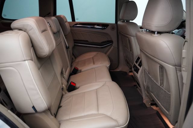 Used 2013 Mercedes-Benz GL 450 4MATIC image 27