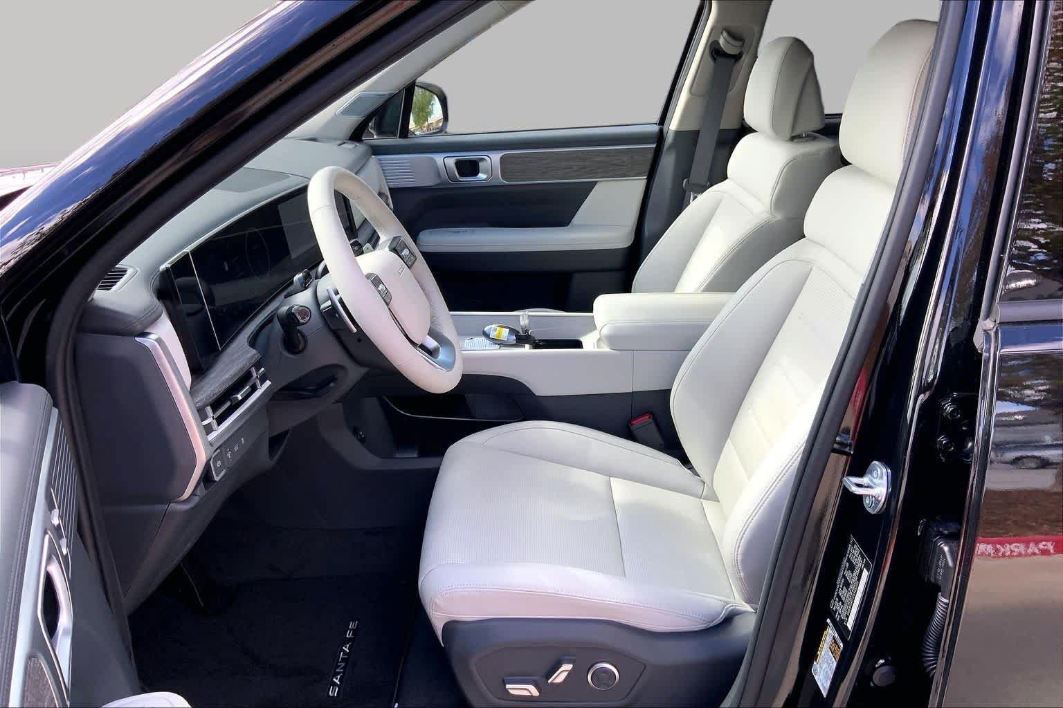 New 2027 Hyundai Santa Fe Limited FWD image 7