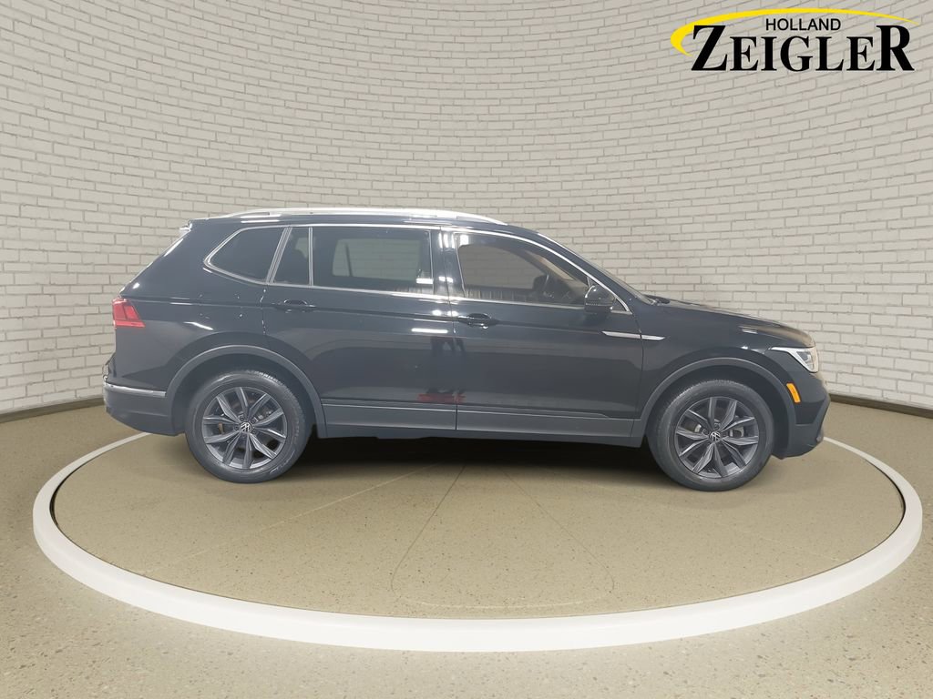 Used 2023 Volkswagen Tiguan SE image 4