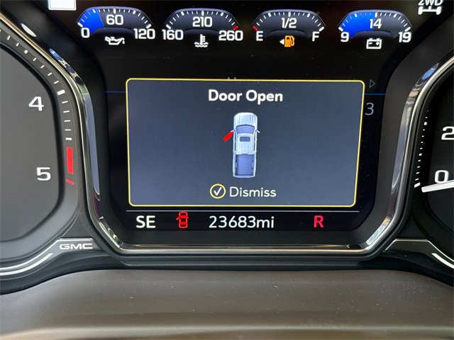 Used 2023 GMC Sierra 3500 Denali w/ Technology Package image 30