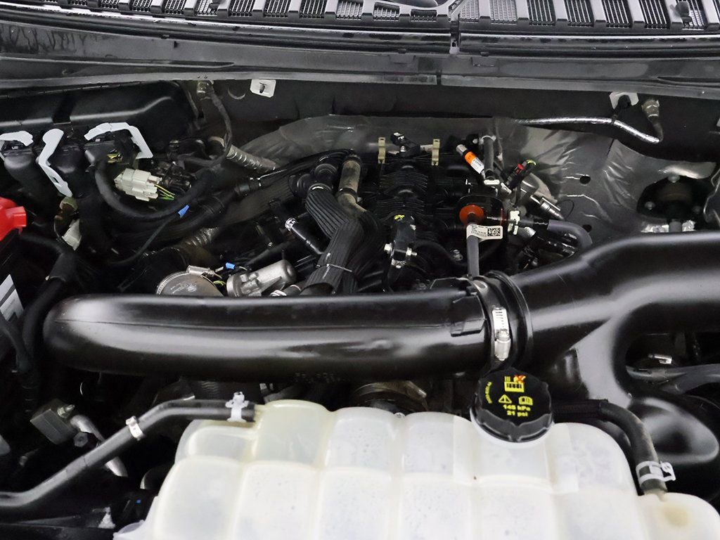 Used 2022 Ford Expedition Limited image 27