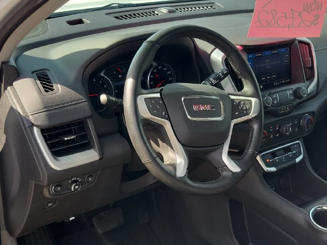 Certified 2024 GMC Terrain SLT AWD/4WD image 11