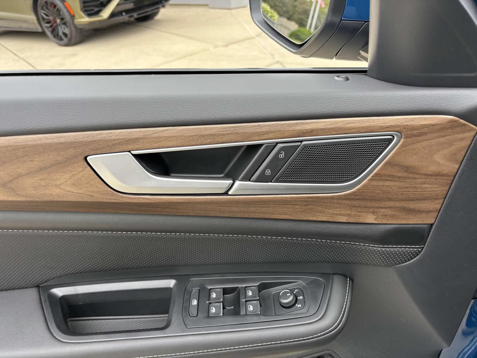 New 2026 Volkswagen Atlas SE AWD/4WD image 12
