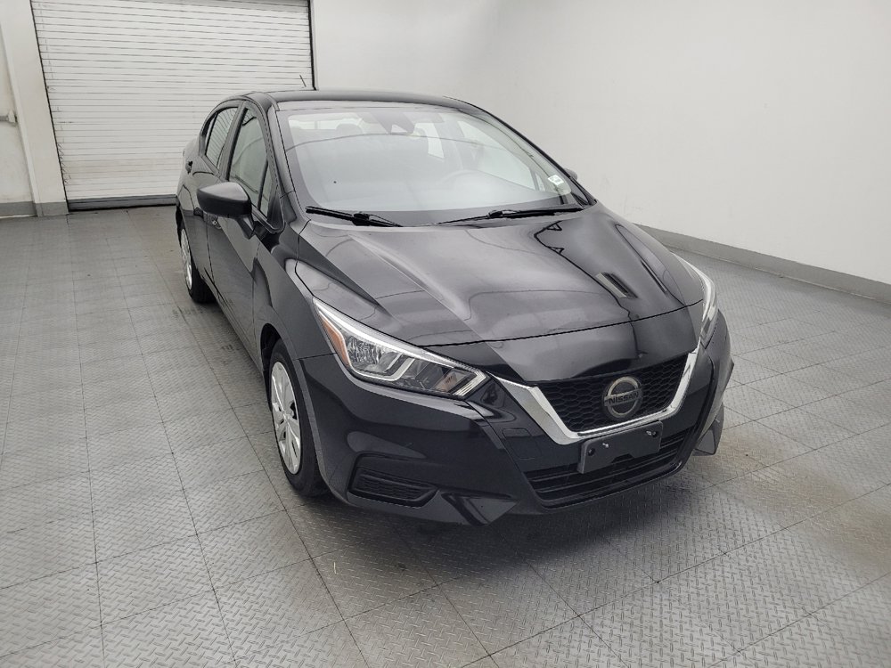 Used 2020 Nissan Versa S FWD image 14