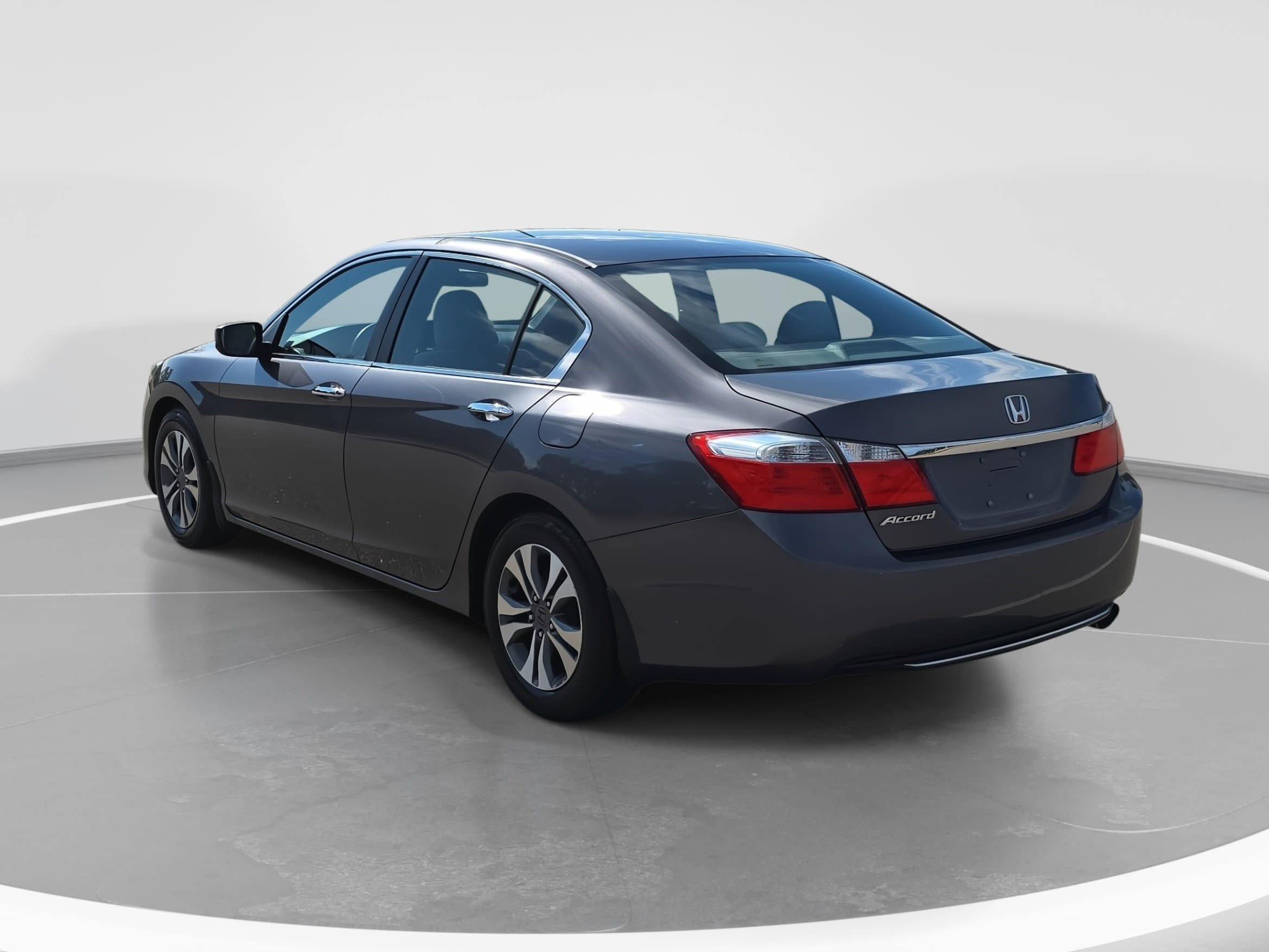Used 2013 Honda Accord LX image 7