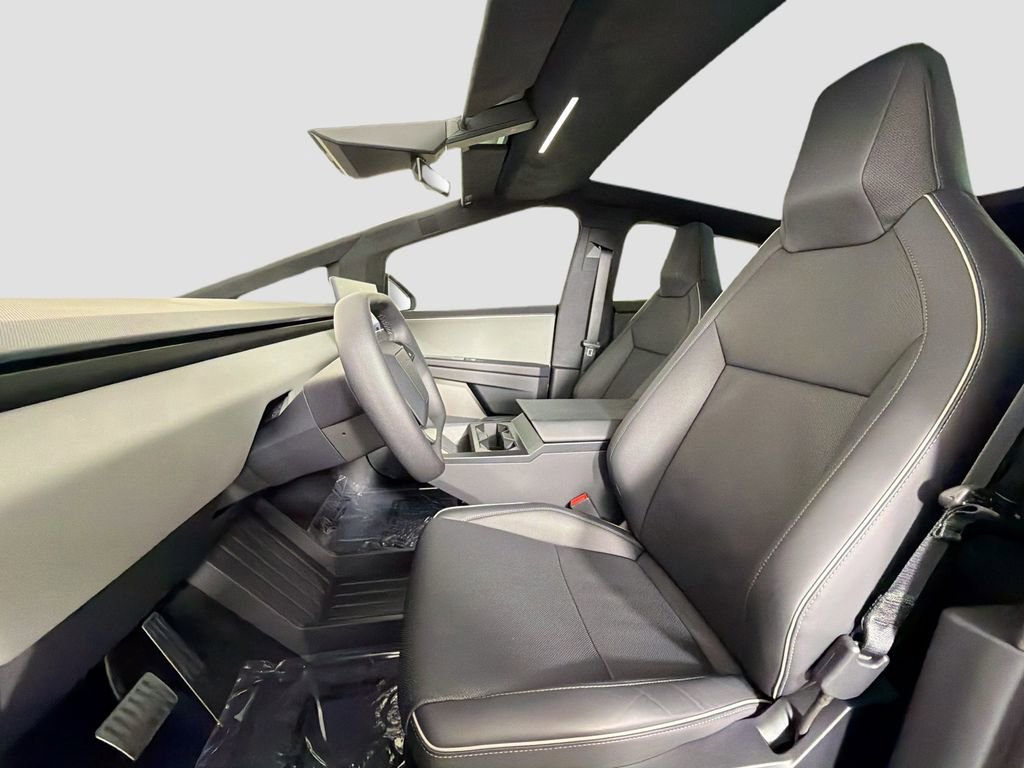 Used 2025 Tesla Cybertruck AWD Crew Cab image 21