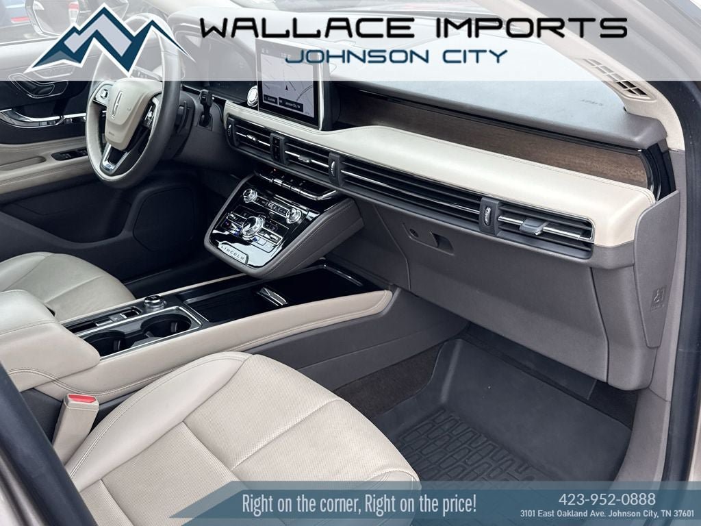 Used 2021 Lincoln Corsair Reserve w/ Elements Package AWD/4WD image 37