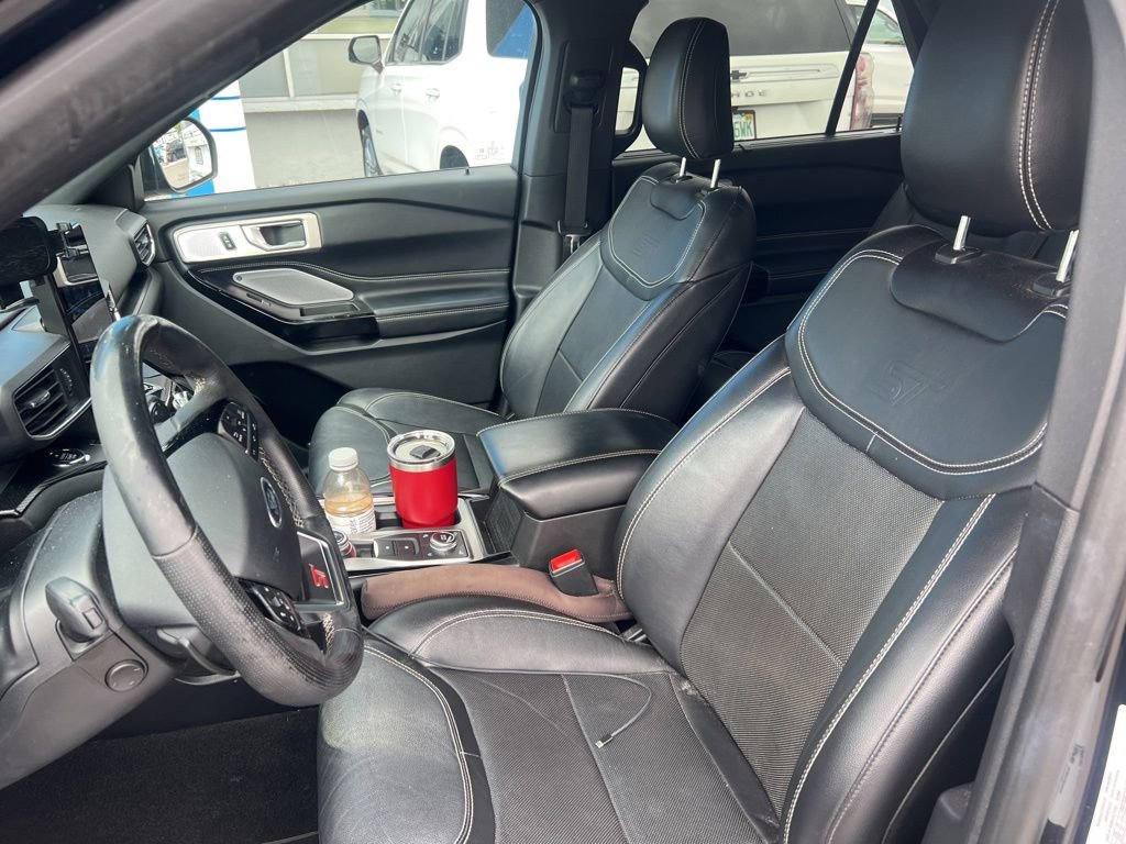Used 2021 Ford Explorer ST w/ ST Street Pack AWD/4WD image 15