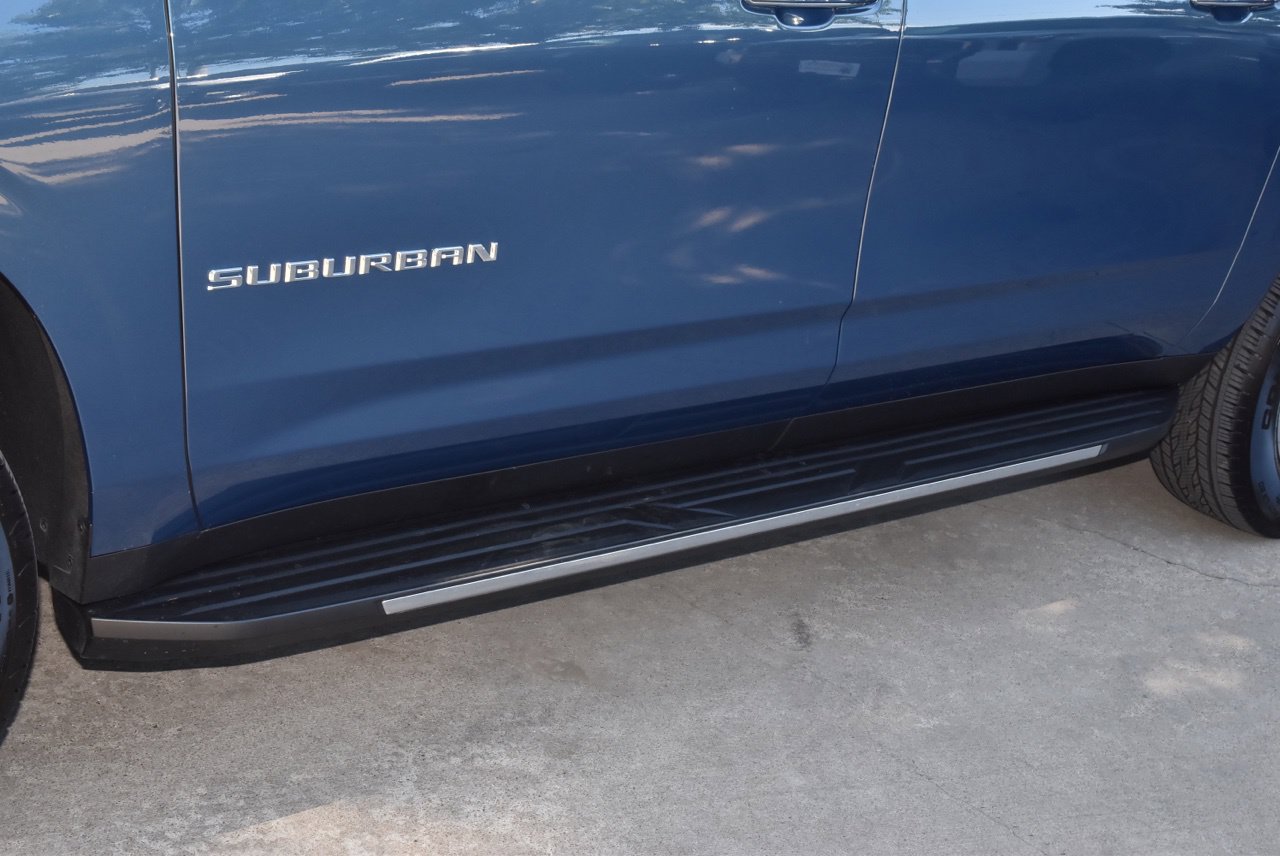 Used 2026 Chevrolet Suburban Premier RWD image 40