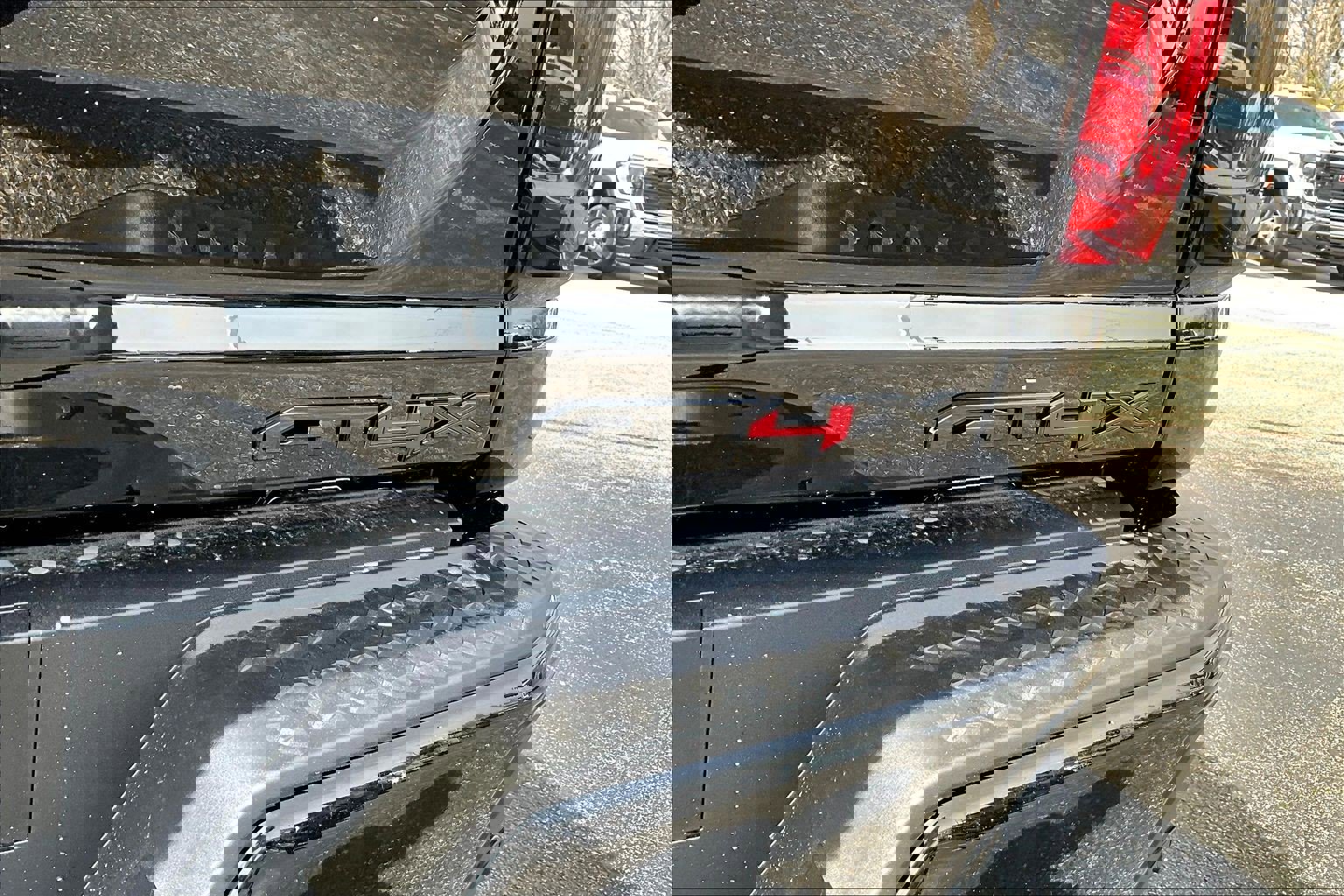 New 2026 GMC Canyon AT4X w/ LPO, Black Badging Package image 8