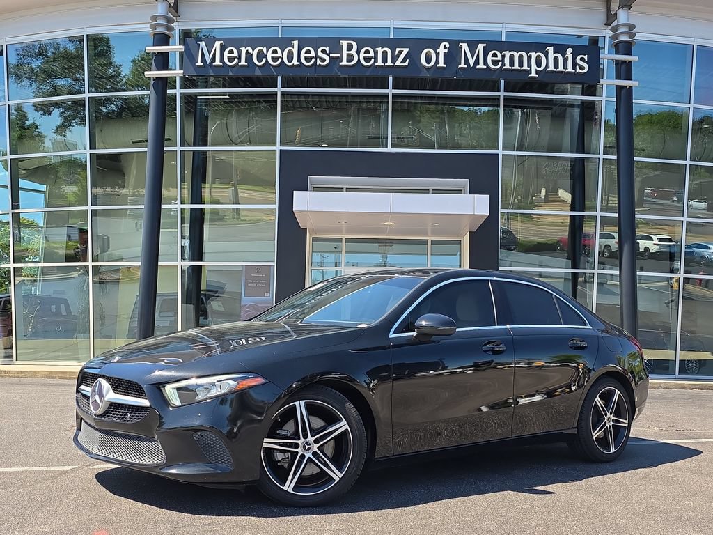 Certified 2020 Mercedes-Benz A 220 image 1