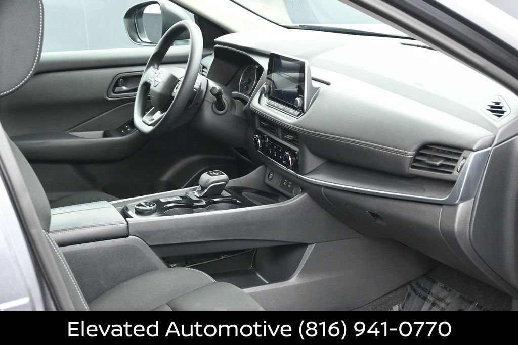 Certified 2026 Nissan Rogue S AWD/4WD image 6